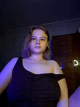 SlipperSherry online show from 12-03-25, 05:23