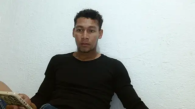 Snapshot of RyanLeon01 chatting on 07-14-26, 10:49 RyanLeon01 online show from 07-14-26, 10:49