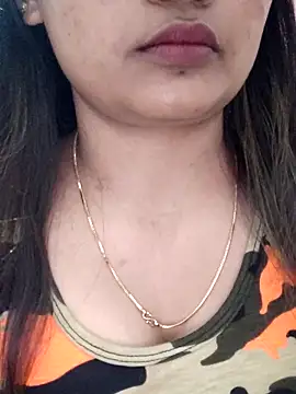 Snapshot of DPK25 chatting on 02-25-26, 01:00 DPK25 online show from 02-25-26, 01:00