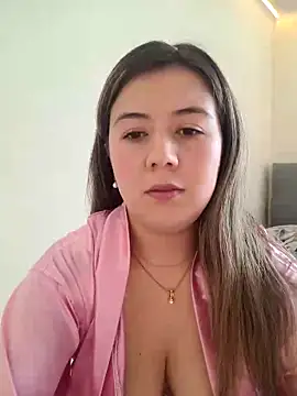 Snapshot of Sophie_del_Castillo chatting on 05-12-26, 04:24 Sophie del Castillo online show from 05-12-26, 04:24