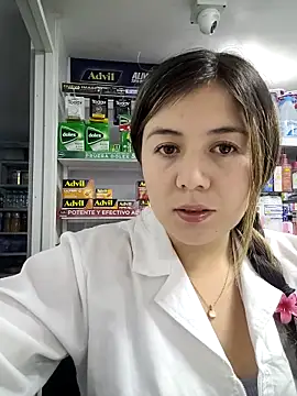 Snapshot of Sophie_del_Castillo chatting on 10-08-25, 01:29 Sophie del Castillo online show from 10-08-25, 01:29