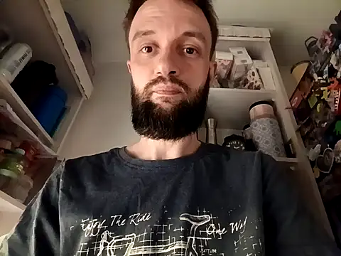 Donowan86 online show from 03-19-26, 01:49