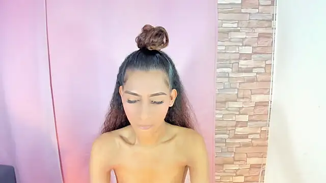 Ashley Alexa online show from 04-12-26, 09:01