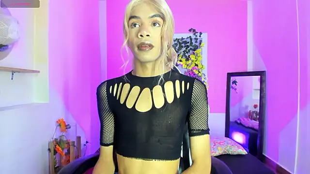 Katy bratz  online show from 03-30-26, 03:30