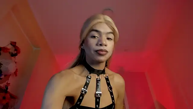 Katy bratz  online show from 06-17-26, 02:22
