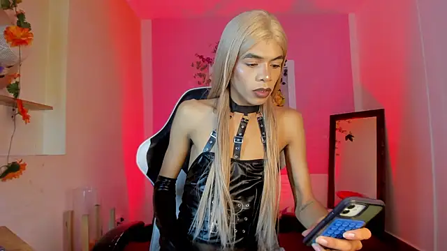 Katy bratz  online show from 07-12-26, 03:07