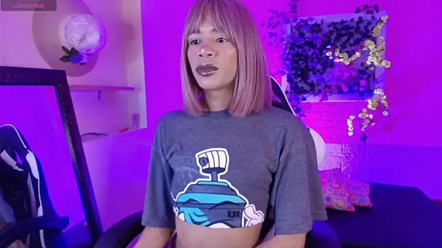 Katy bratz  online show from 11-25-25, 07:58