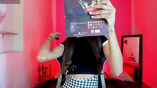 Katy bratz  online show from 03-21-26, 03:08