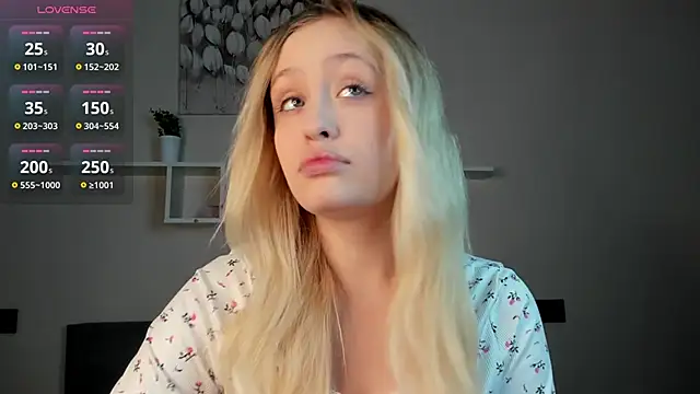 Julliakoill online show from 11-14-25, 12:31