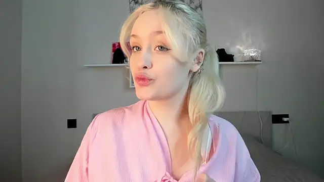 Julliakoill online show from 02-06-26, 10:00