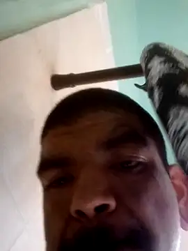 Mikelawrryy24  online show from 10-08-25, 05:46