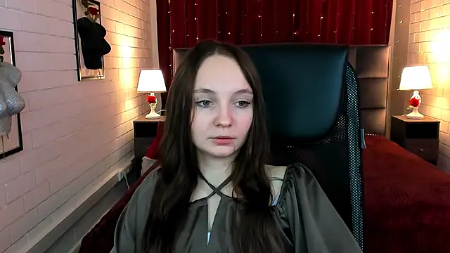 ameliaglamour online show from 11-18-25, 05:38