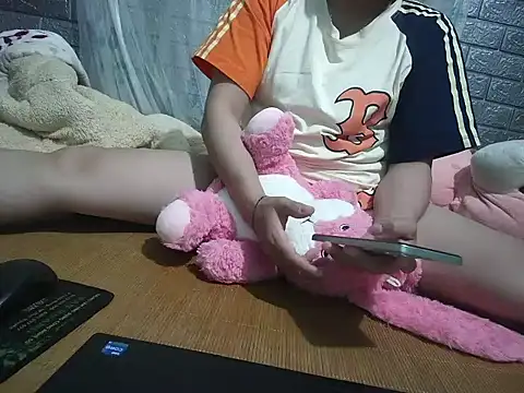 Xue weng online show from 04-12-26, 01:58