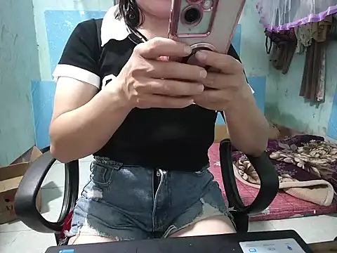 Xue weng online show from 10-21-25, 11:31