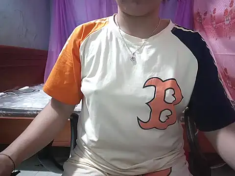 Xue weng online show from 04-01-26, 01:52