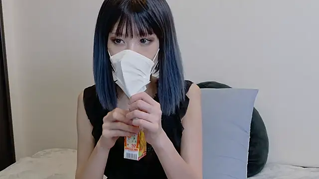 sarina at online show from 07-20-26, 09:27