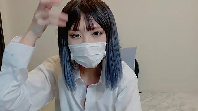 Snapshot of sarina_at chatting on 05-06-26, 04:38 sarina at online show from 05-06-26, 04:38