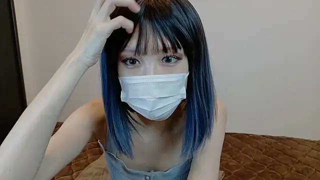 sarina at online show from 12-19-25, 04:16