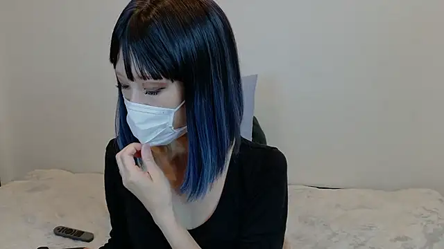 sarina at online show from 11-12-25, 04:16