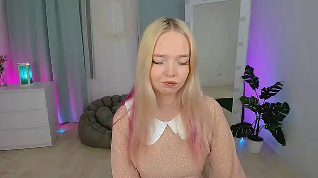 BellaMontgomery online show from 02-06-26, 04:03