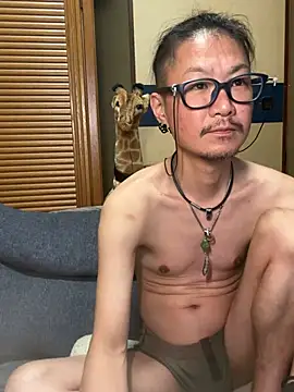 uta002418 online show from 07-22-26, 02:41