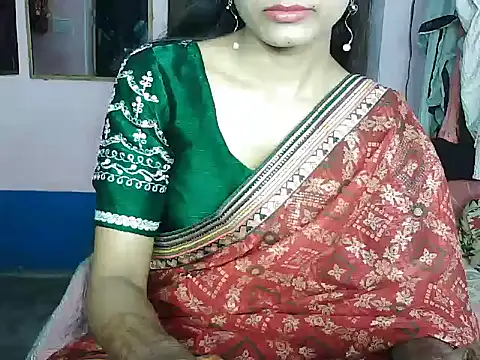 ROSE GOLDE online show from 10-12-25, 03:35