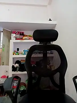 Snapshot of hotmanshi chatting on 10-10-25, 04:02 hotmanshi online show from 10-10-25, 04:02