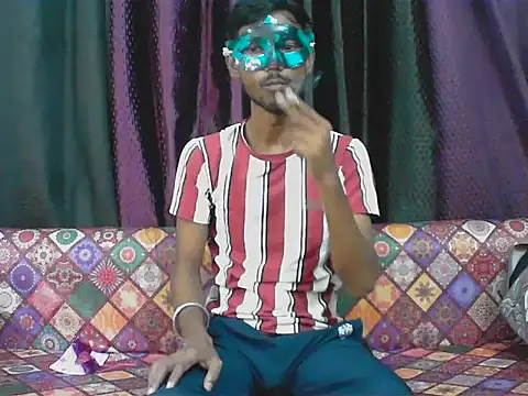 horny  couple  online show from 09-17-25, 04:42