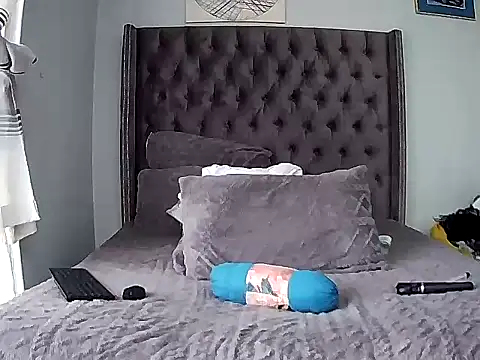 CouplesX96xx online show from 12-16-25, 09:57