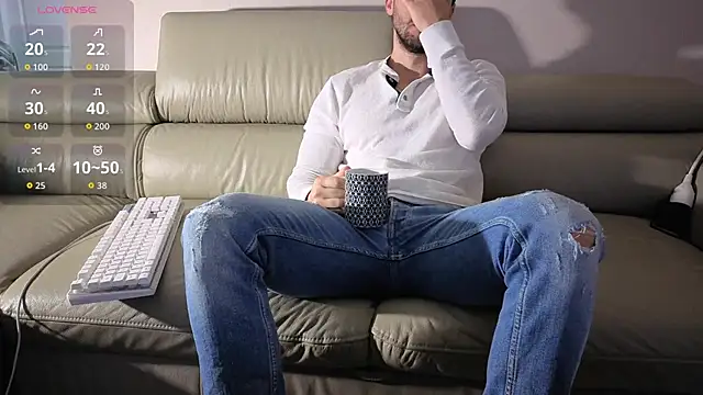 boiteasex online show from 03-12-26, 05:24