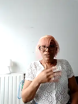 iamlalamilano online show from 04-16-26, 11:44