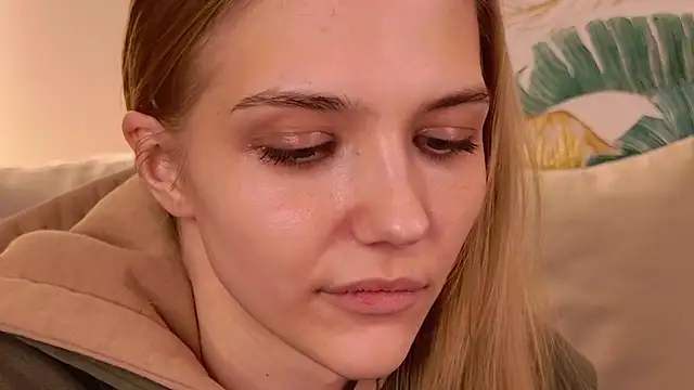 4example Chloe online show from 03-02-26, 10:00