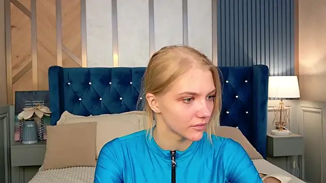 Snapshot of 4example_Chloe chatting on 04-22-26, 05:25 4example Chloe online show from 04-22-26, 05:25