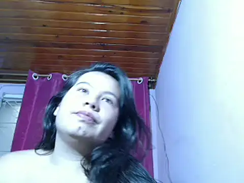 Snapshot of nina_kisslove chatting on 09-26-25, 03:52 nina kisslove online show from 09-26-25, 03:52
