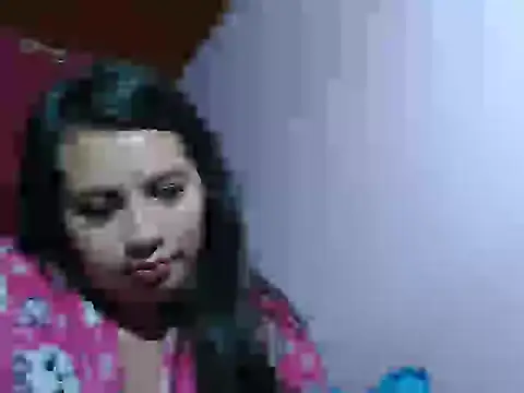 Snapshot of nina_kisslove chatting on 10-16-25, 01:36 nina kisslove online show from 10-16-25, 01:36