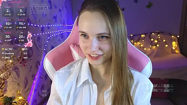 Snapshot of Armurra15 chatting on 03-08-26, 05:49 Armurra15 online show from 03-08-26, 05:49