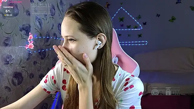 Snapshot of Armurra15 chatting on 03-16-26, 11:03 Armurra15 online show from 03-16-26, 11:03