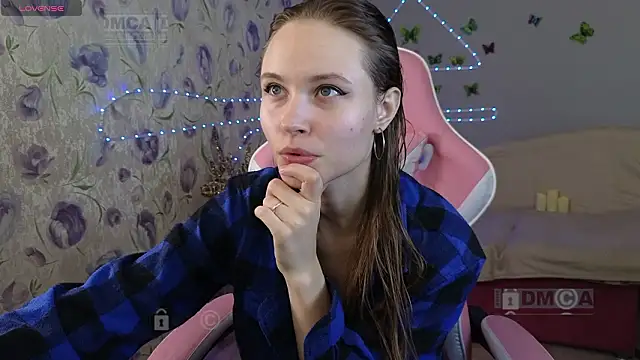 Snapshot of Armurra15 chatting on 03-22-26, 06:59 Armurra15 online show from 03-22-26, 06:59