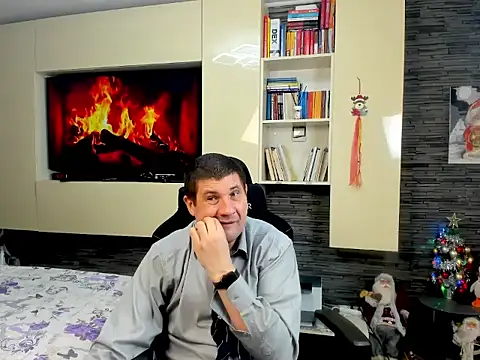 SpartacusDaddy48 online show from 02-14-26, 05:35