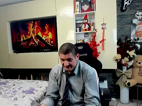 SpartacusDaddy48 online show from 03-07-26, 06:02