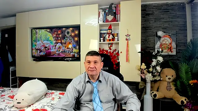 SpartacusDaddy48 online show from 04-02-26, 03:13