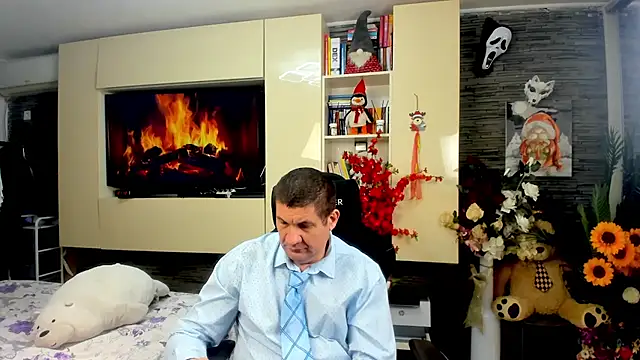 SpartacusDaddy48 online show from 03-20-26, 07:15