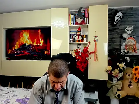 SpartacusDaddy48 online show from 03-03-26, 04:36