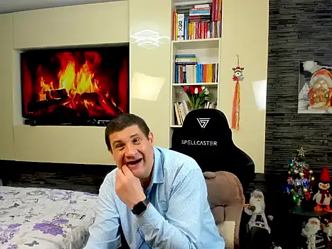 SpartacusDaddy48 online show from 02-12-26, 05:45