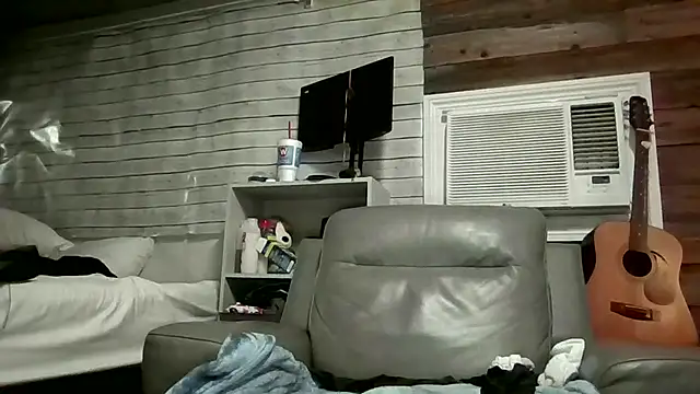 Billyschxh online show from 02-24-26, 06:58