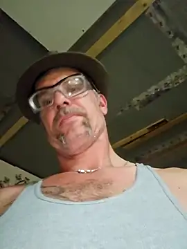 Snapshot of Billysch@xh chatting on 10-14-25, 05:08 Billyschxh online show from 10-14-25, 05:08