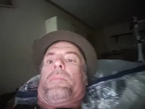 Snapshot of Billysch@xh chatting on 06-29-26, 01:45 Billyschxh online show from 06-29-26, 01:45