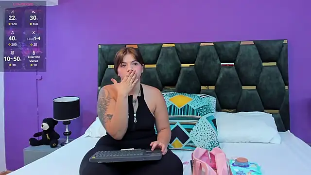 Abby-campbel online show from 04-06-26, 10:22