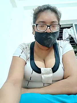 Elie couple143 online show from 09-28-25, 12:56