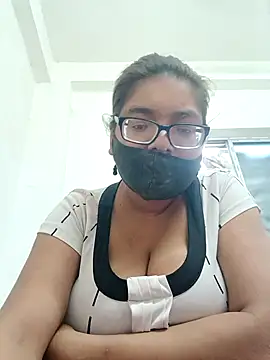 Elie couple143 online show from 10-02-25, 08:18